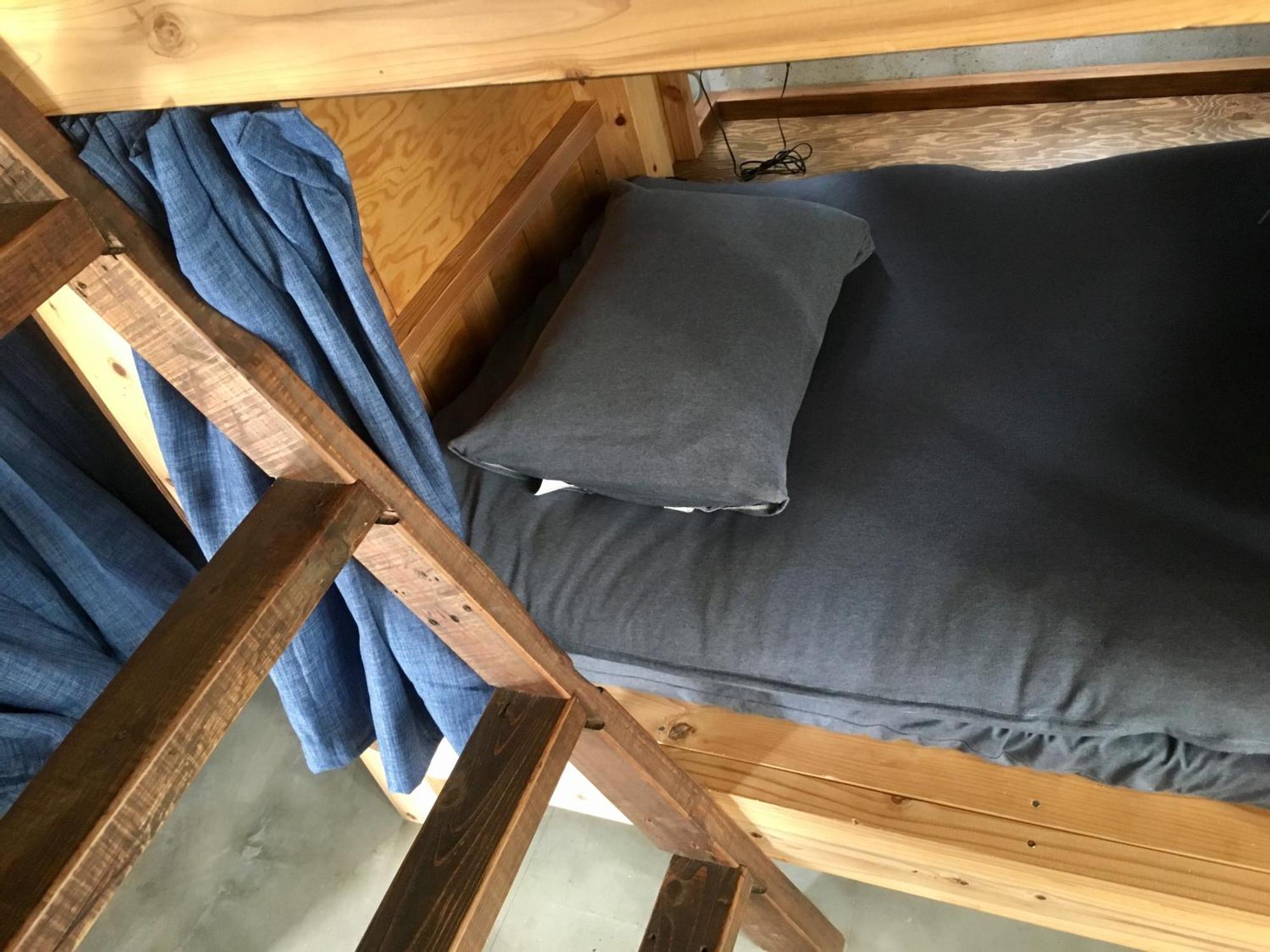 Guest House Golden Mile Hostel Амами Стая снимка