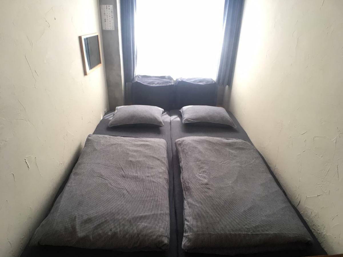 Guest House Golden Mile Hostel Амами Стая снимка